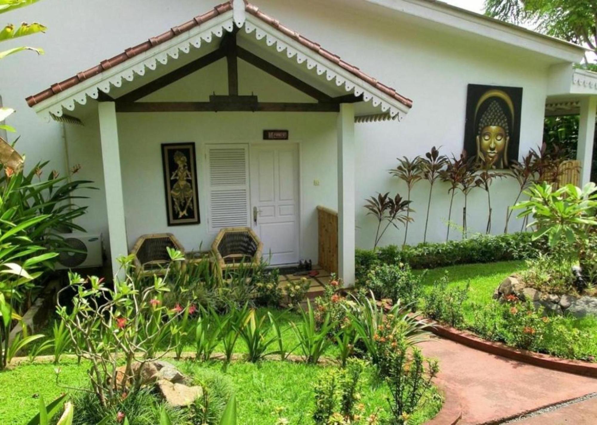 Attara Heritage Senggigi Exteriér fotografie