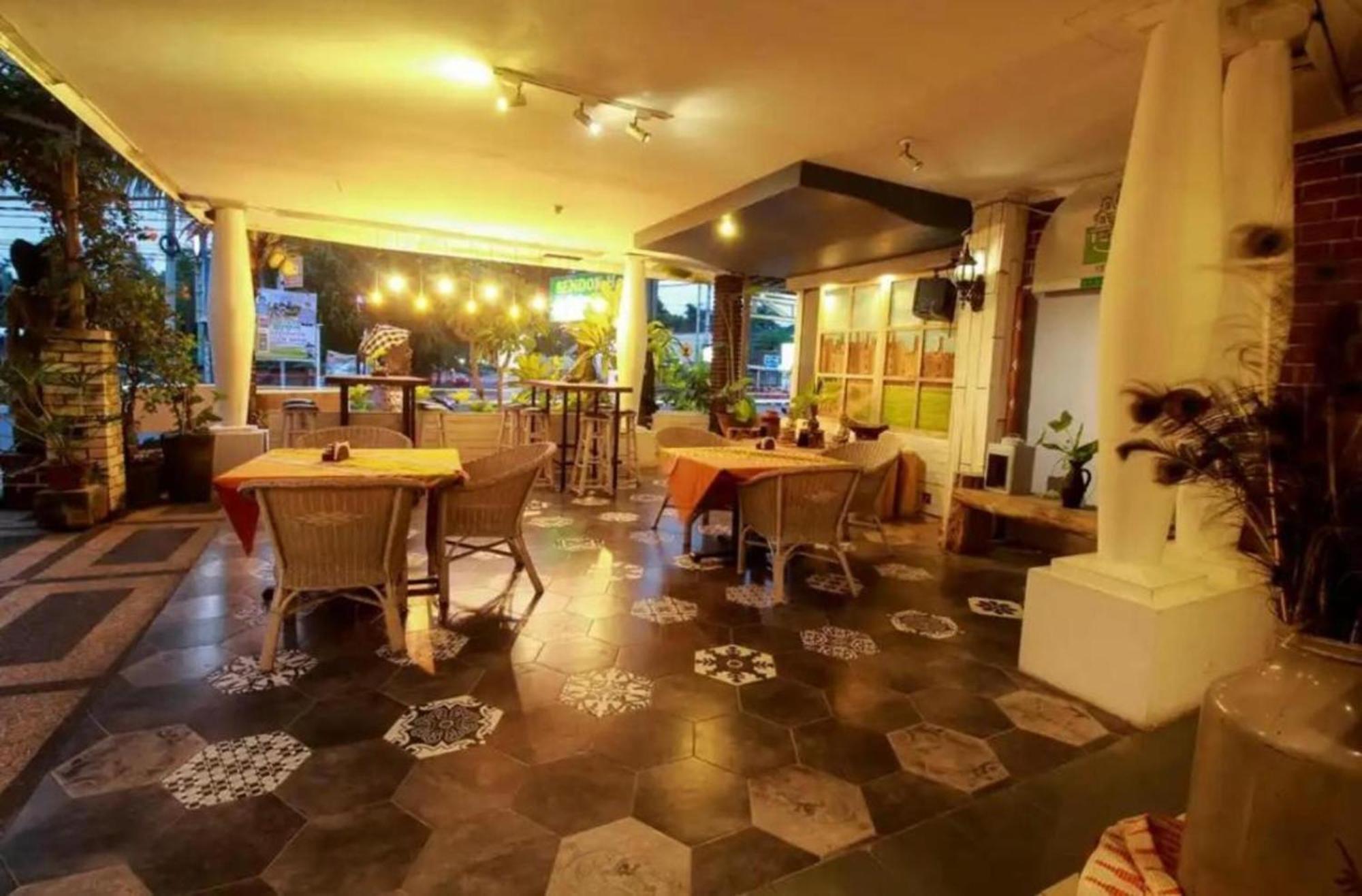 Attara Heritage Senggigi Exteriér fotografie